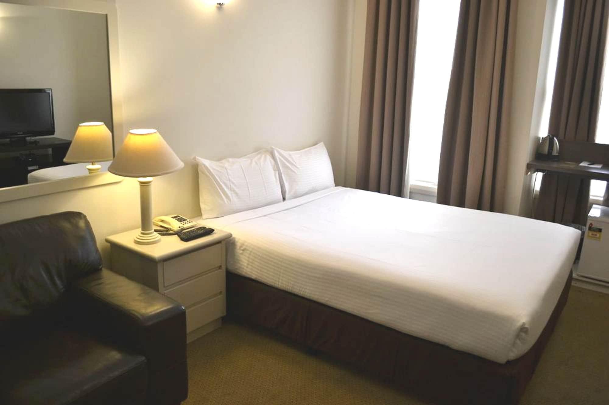Beau Monde International Hotel Doncaster East Buitenkant foto