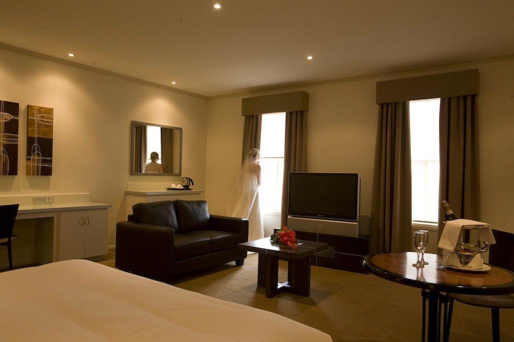 Beau Monde International Hotel Doncaster East Kamer foto