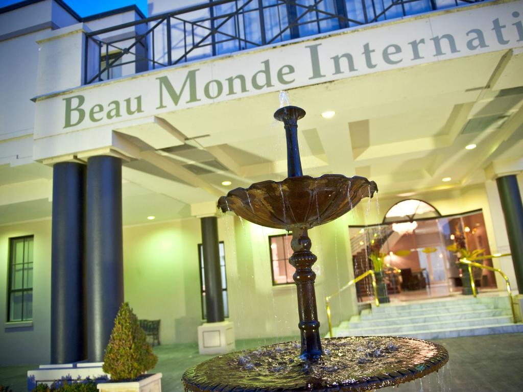 Beau Monde International Hotel Doncaster East Buitenkant foto