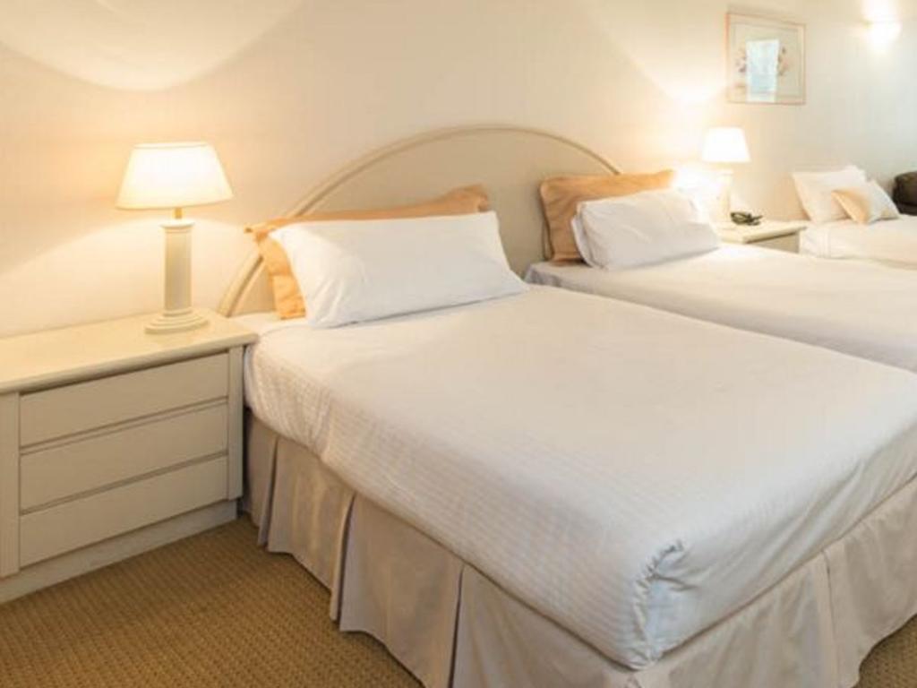 Beau Monde International Hotel Doncaster East Buitenkant foto